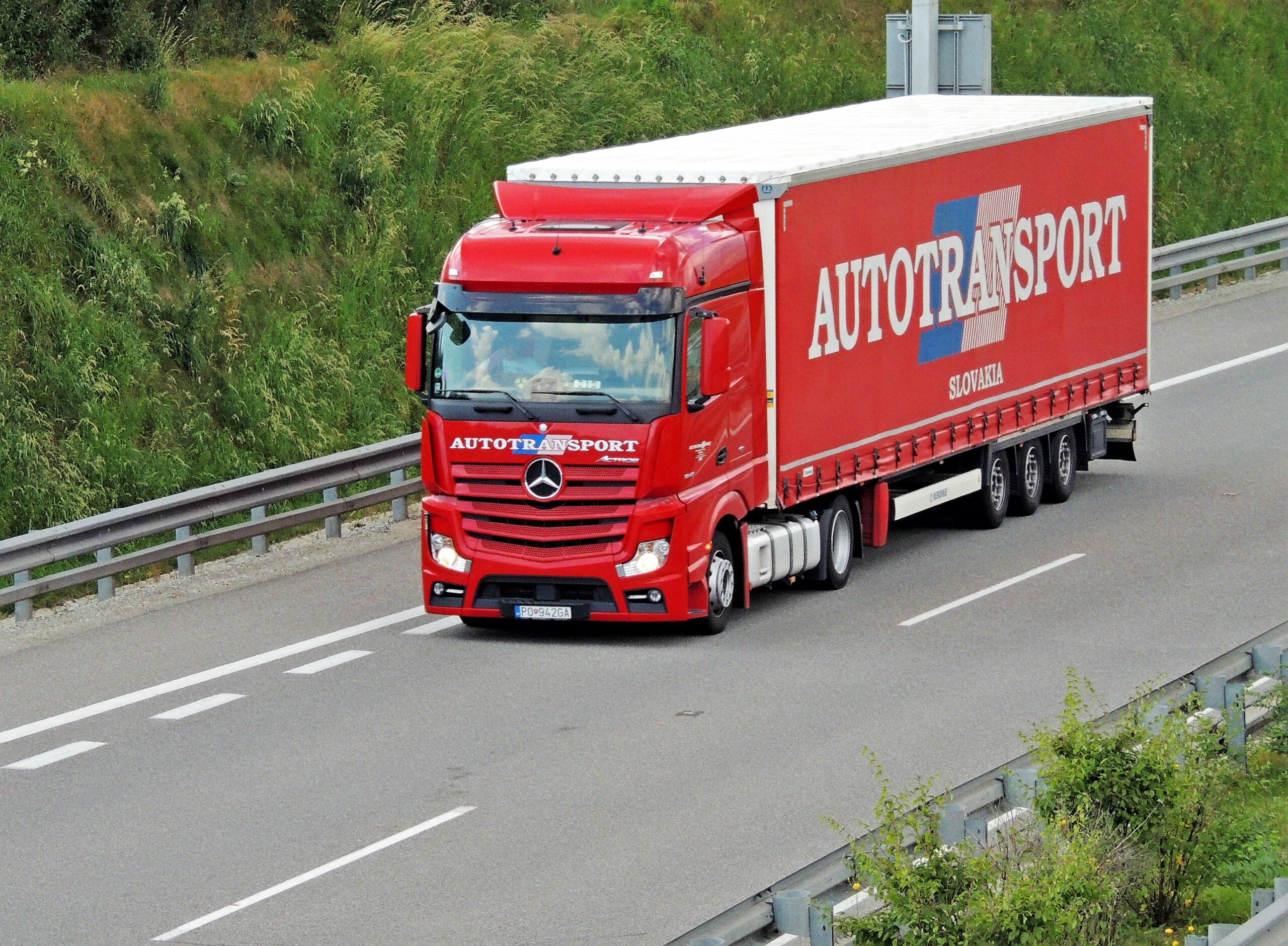 Autotransport - medzinárodná doprava a špedícia
